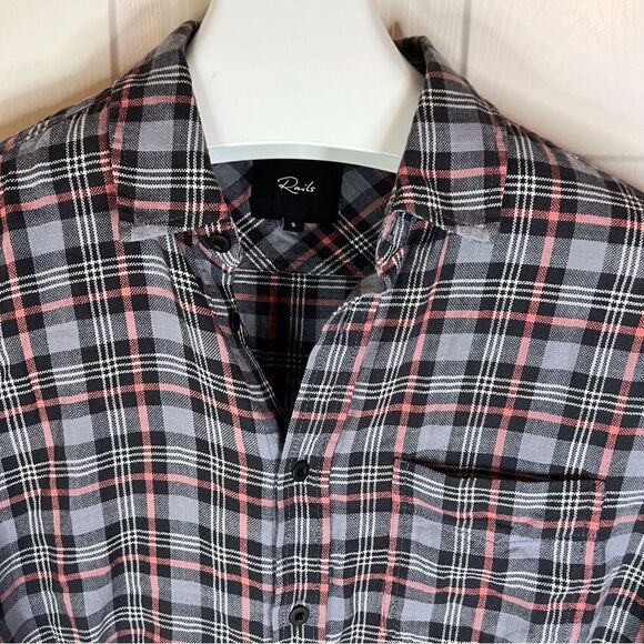 Rails Wyatt Mens Plaid Sport Button Down Size Small FLAWED see pictures - Picture 3 of 7